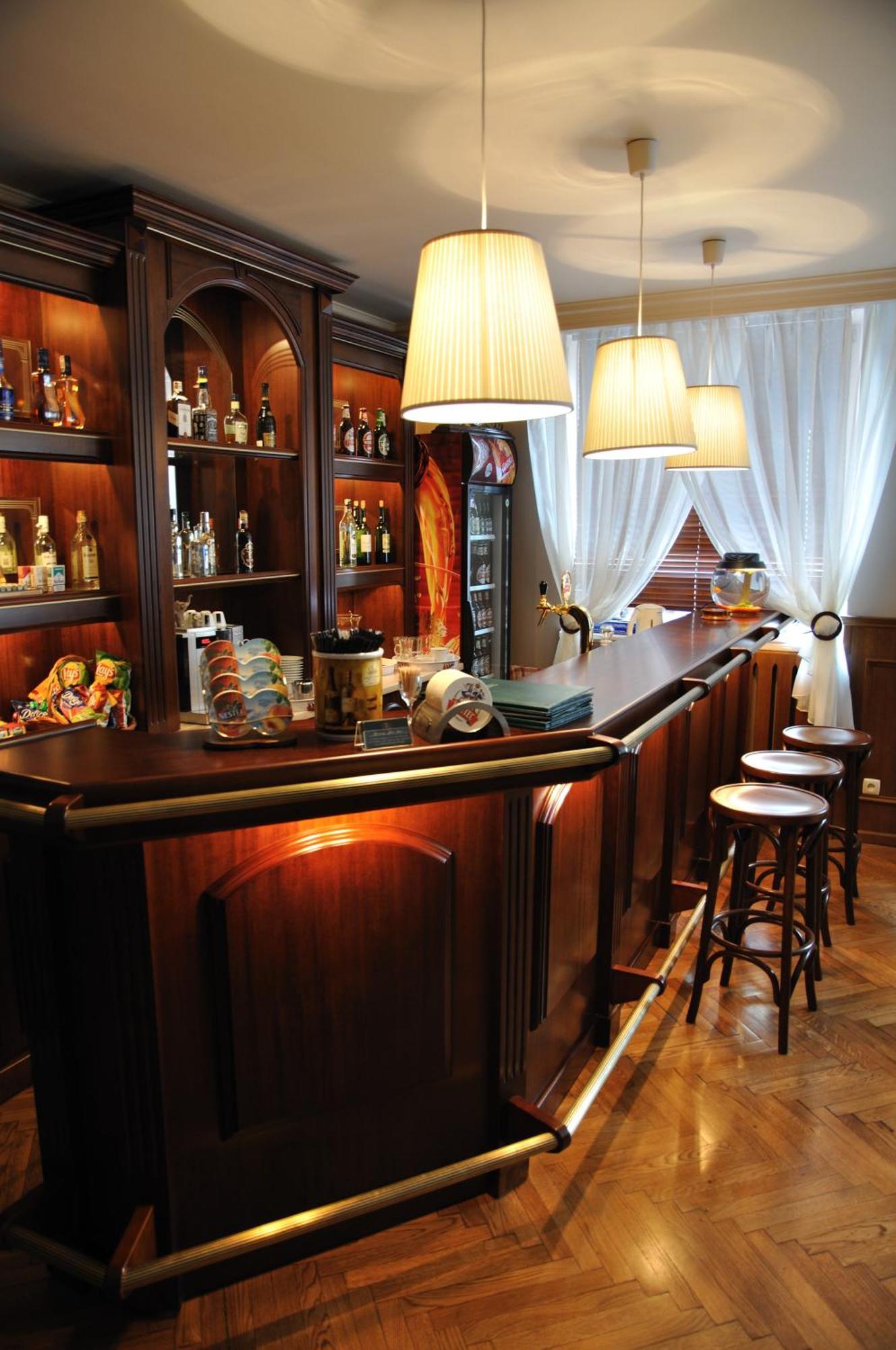 Hotel Iskra Rzeszów Eksteriør billede