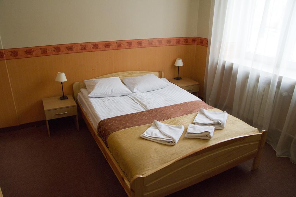 Hotel Iskra Rzeszów Værelse billede