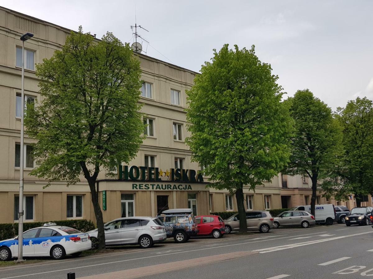 Hotel Iskra Rzeszów Eksteriør billede