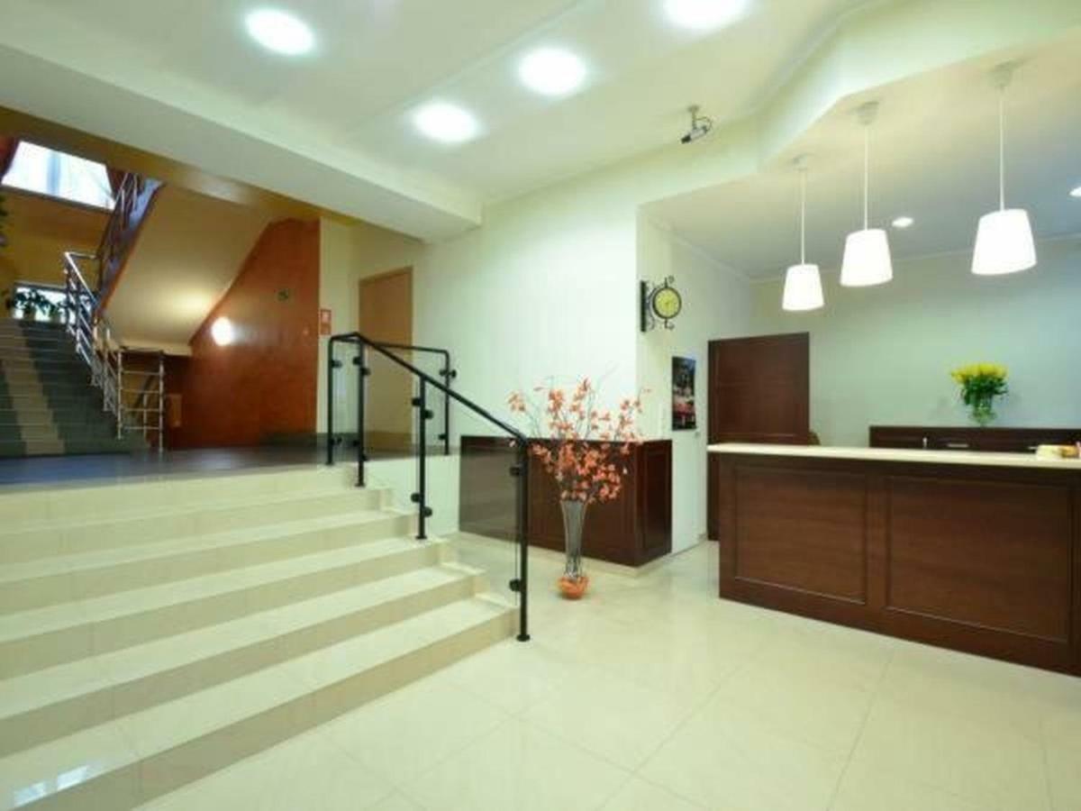 Hotel Iskra Rzeszów Eksteriør billede